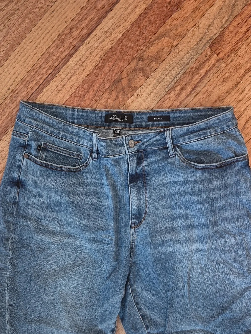Judy Blue Jeans Womens Stretch Relaxed Fit Mid Rise Light Wash Fade Sz 22W